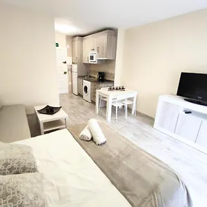  Apartamento Benal 905 En Primera Línea De Playa / Beachfront